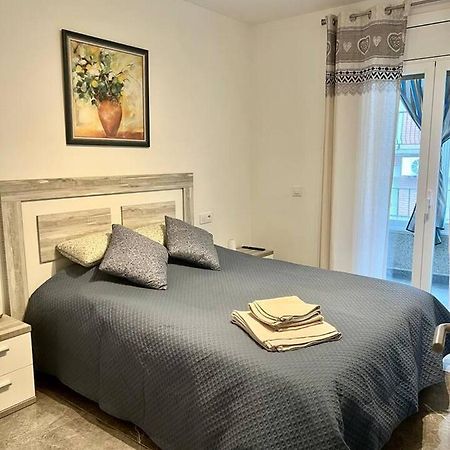 Amplio Apartamento Tranquilo Cerca De La Playa โรเซส ภายนอก รูปภาพ