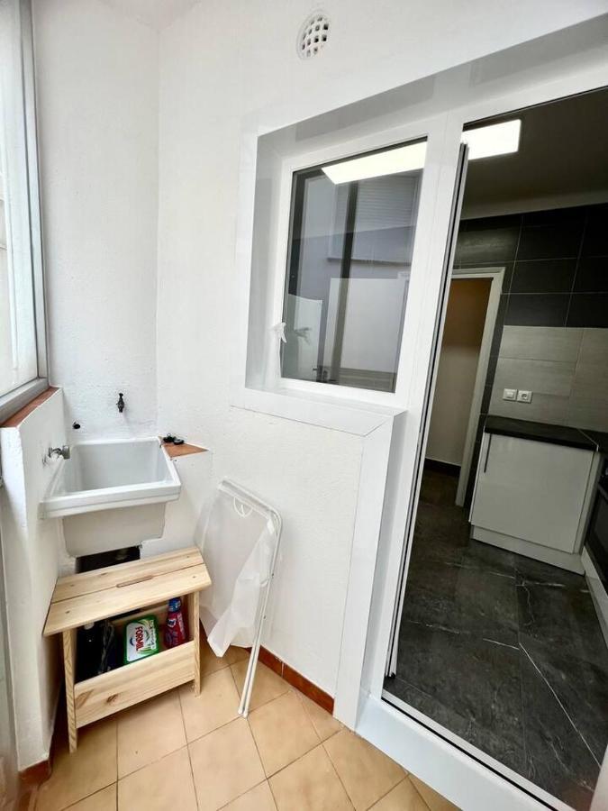 Amplio Apartamento Tranquilo Cerca De La Playa โรเซส ภายนอก รูปภาพ